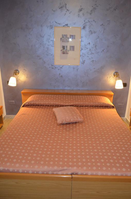 Affittacamere Diavin Vibo Valentia Bagian luar foto