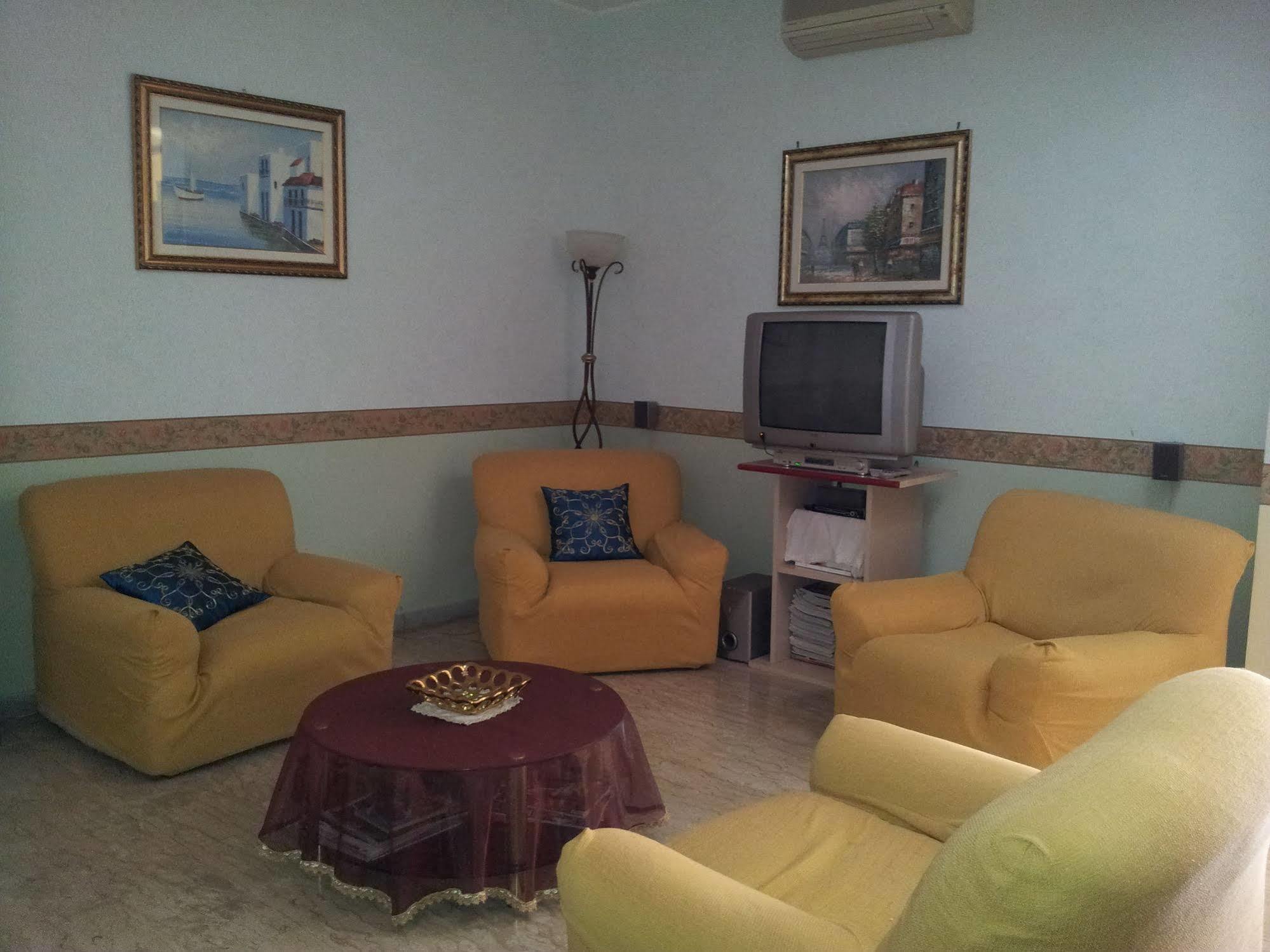 Affittacamere Diavin Vibo Valentia Bagian luar foto